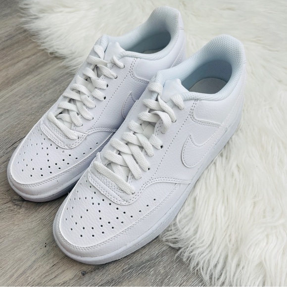 NWT Nike Court Vision Lo NN Women’s Shoes - Picture 3 of 9